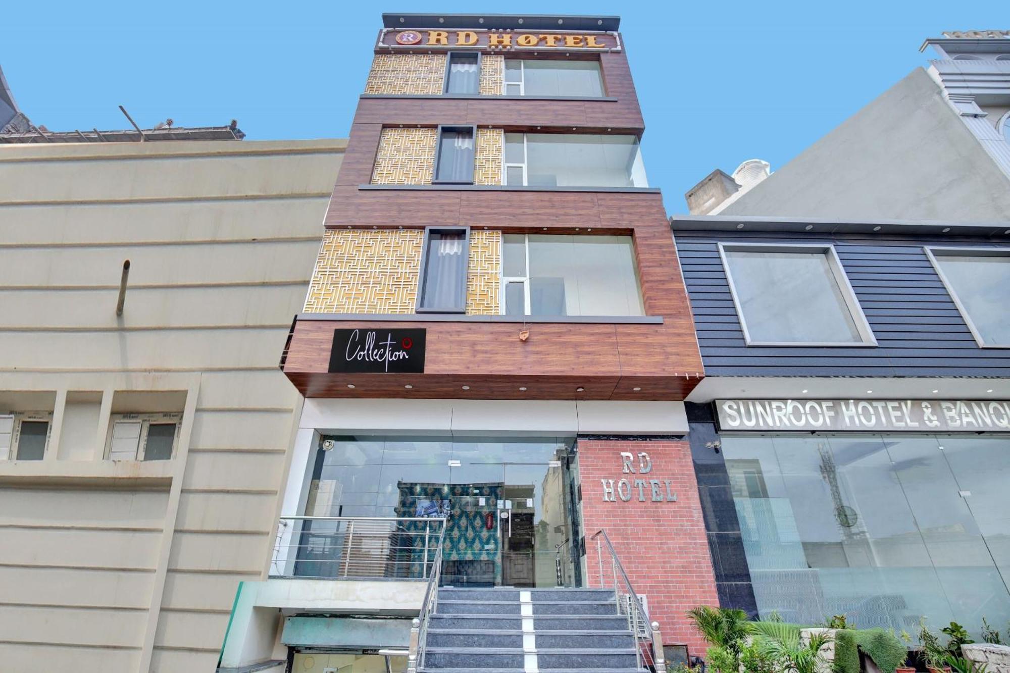 Collection O Rd Hotel Zirakpur Exterior photo